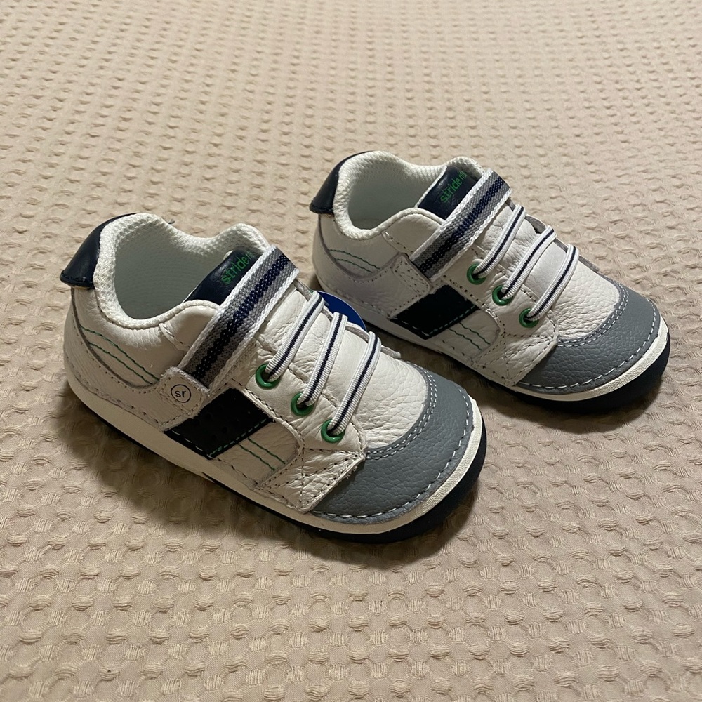 Stride Rite Artie toddler shoe